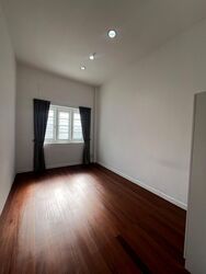 Lowland Garden (D19), Shop House #589872731